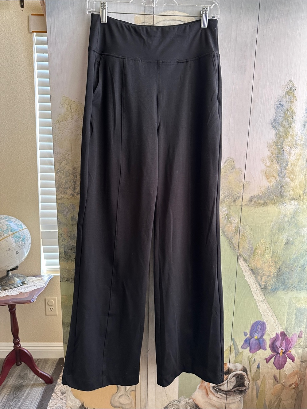 Women's Black Wide-Leg Yoga Pants